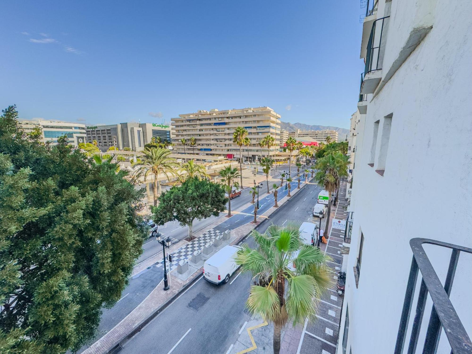 Marbella Banus Living Apartment Exterior photo